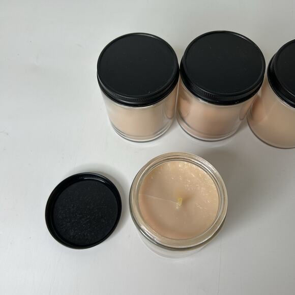 Bath & Body Works Aromatherapy Sweet Carrot Cake 7 oz Candles Lot Of 4 - Picture 4 of 5